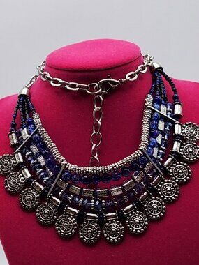 Ruby Rd. Bib necklace blue silver tone VGUC
